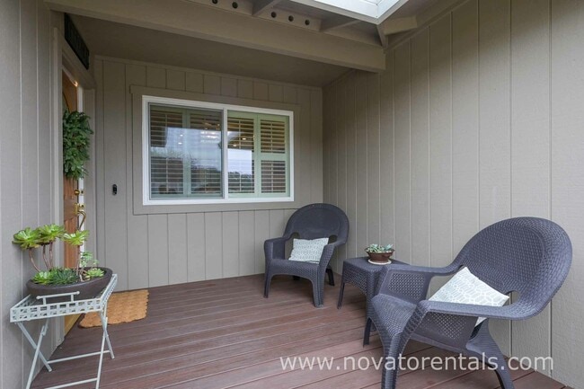 Building Photo - 44 Trish Dr