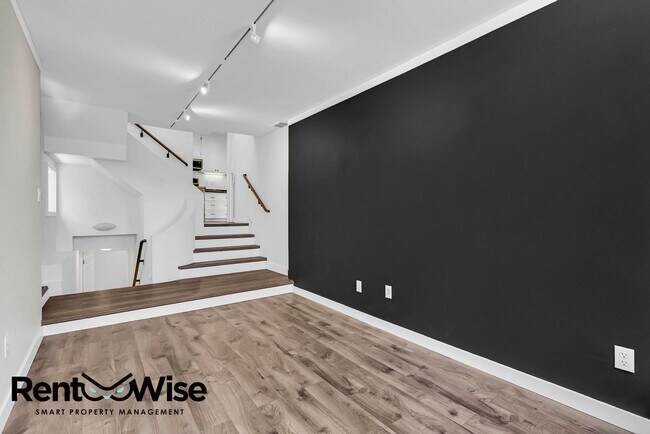 Building Photo - 5510 Plumas Ave