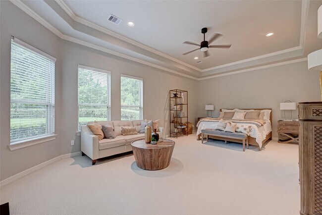 Building Photo - 39 Marino Dr