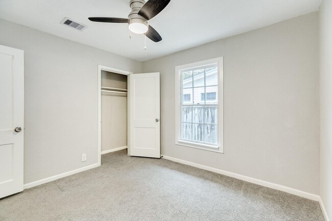 Building Photo - Recently Renovated 4-Bedroom Home with Mod...