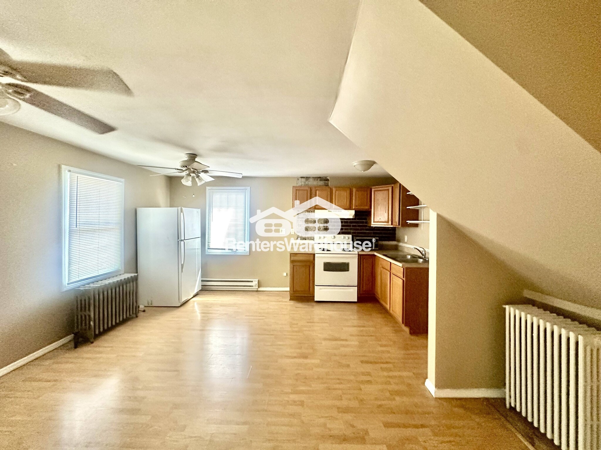 Building Photo - 2300 Beaver Ave