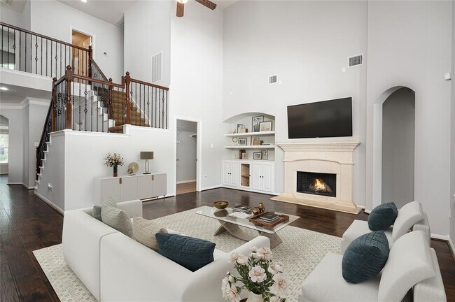 Building Photo - 25303 Hall Meadow Ln