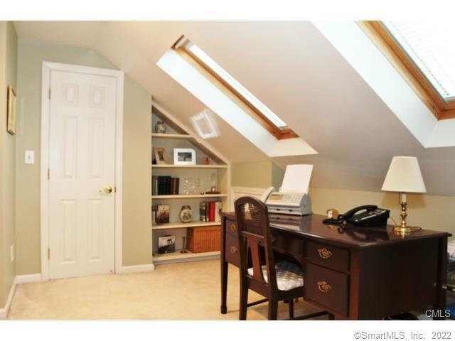 Building Photo - 45 Highland Rd