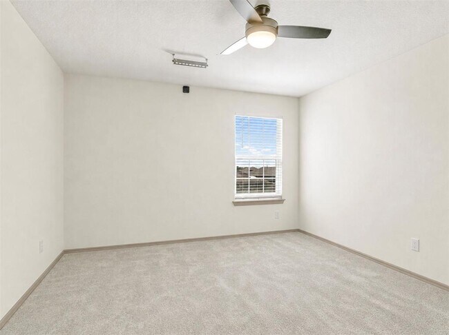 Building Photo - 157 Werner Dr