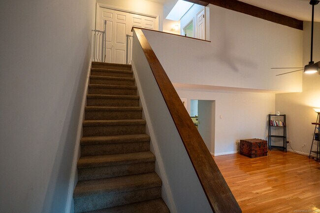 Building Photo - 2A Jeanette St