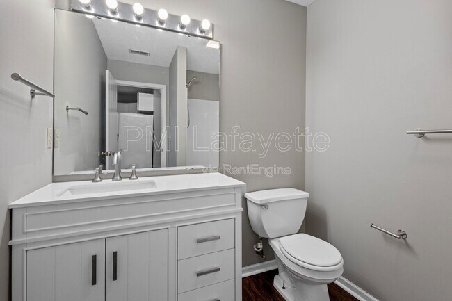 Building Photo - 3524 Bethel Dr