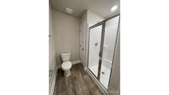 Building Photo - 6053 Royal Port Ct