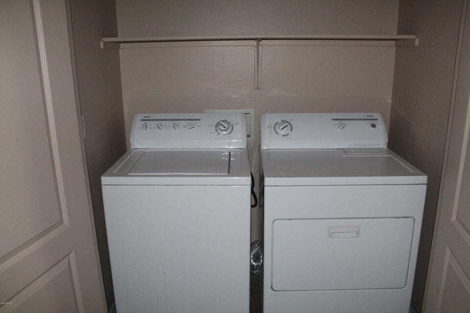 Laundry 3rd floor - 3250 W Greenway Rd