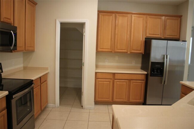 Building Photo - 3222 Hopewell Dr