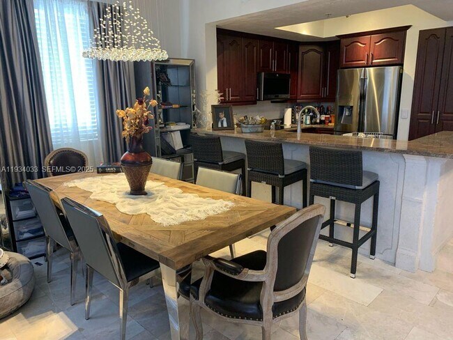 Building Photo - 8826 W Flagler St