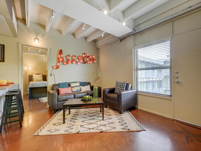 Building Photo - Lonestar Lofts