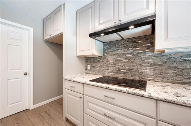 Building Photo - 3008 Bluebonnet Ln