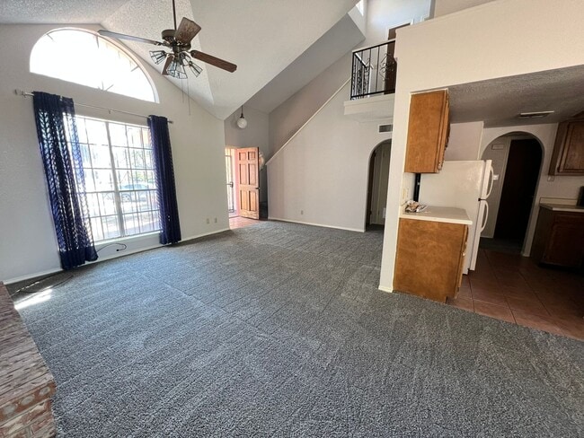 Building Photo - COMPETITIVELY PRICED WESTSIDE HOME