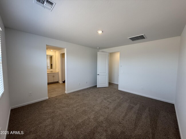 Building Photo - 4166 W Lisa Ln
