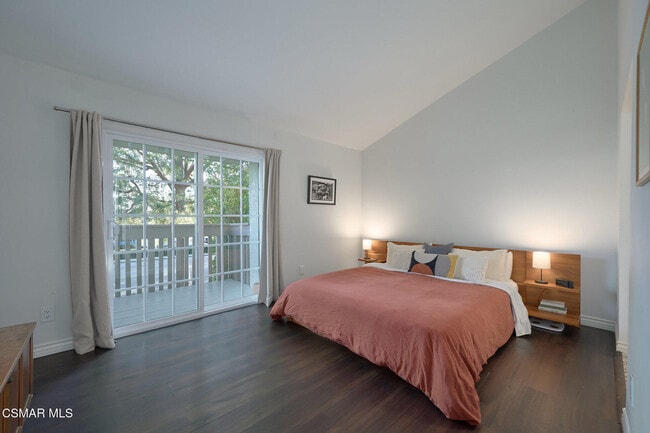 Building Photo - 1988 Olivewood Ct