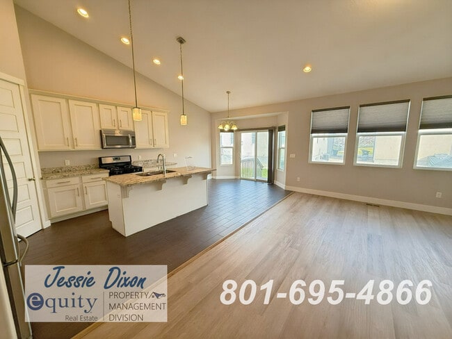 Building Photo - 1369 Carriage Chase Dr