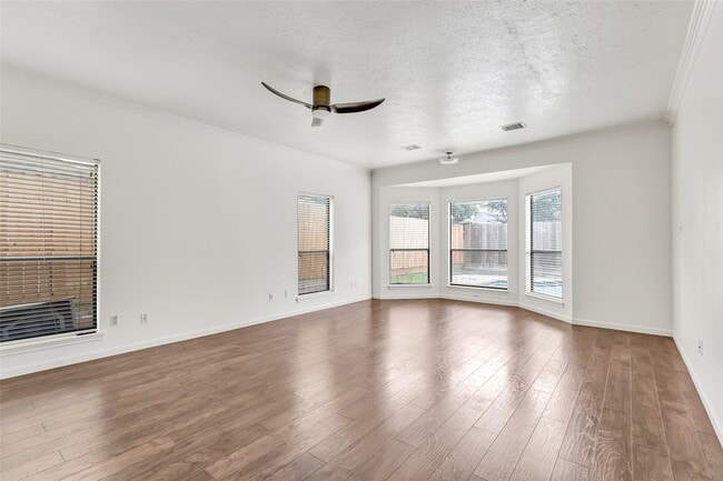 Building Photo - 12102 Moorcreek Dr