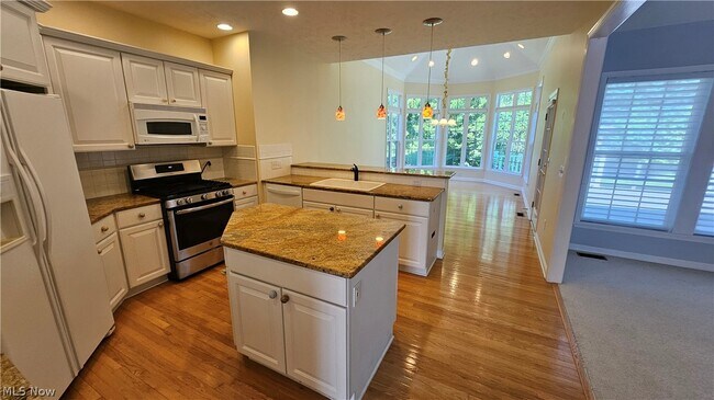 Building Photo - 7235 Dursley Ct