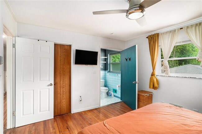 Building Photo - 2601 Riggs Dr