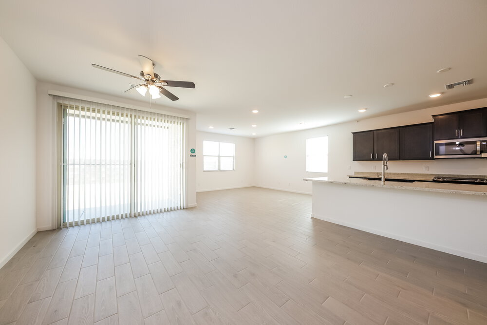 Building Photo - 20192 W Palo Verde Dr