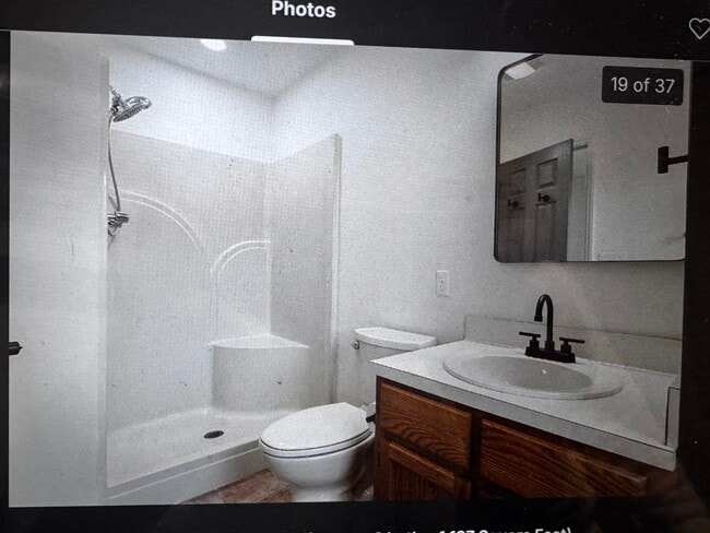 Building Photo - 136 Shamrock Cir Dr