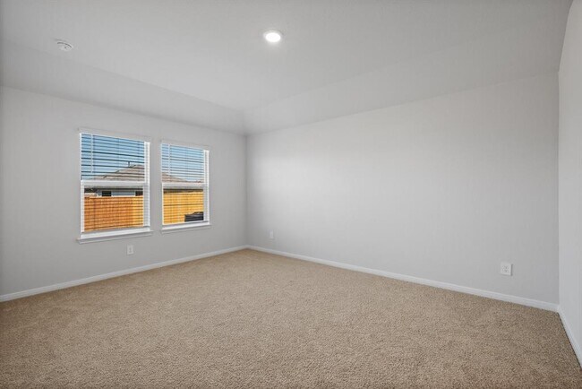 Building Photo - 336 Callado Cir
