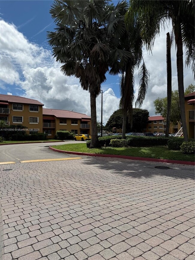 Building Photo - 15600 SW 80th St
