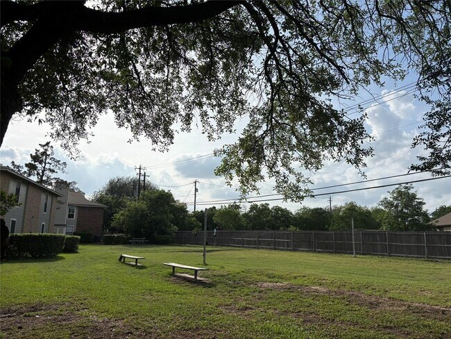 Building Photo - 10616 Mellow Meadow Dr