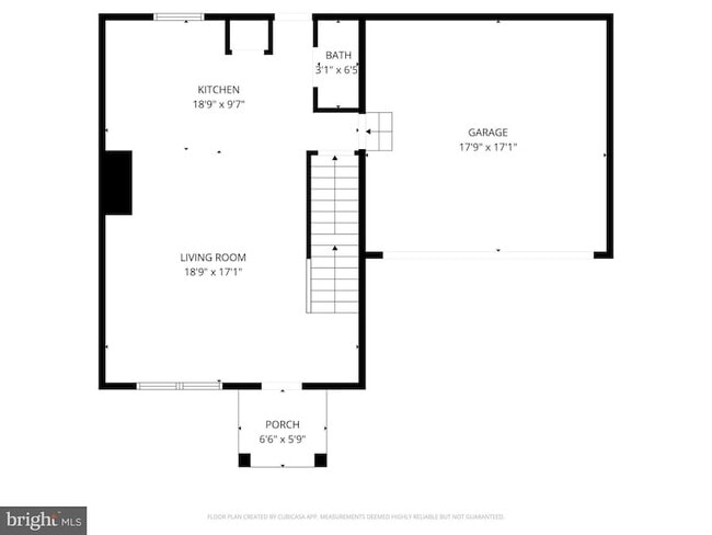 Building Photo - 27003 Greenleaf Dr