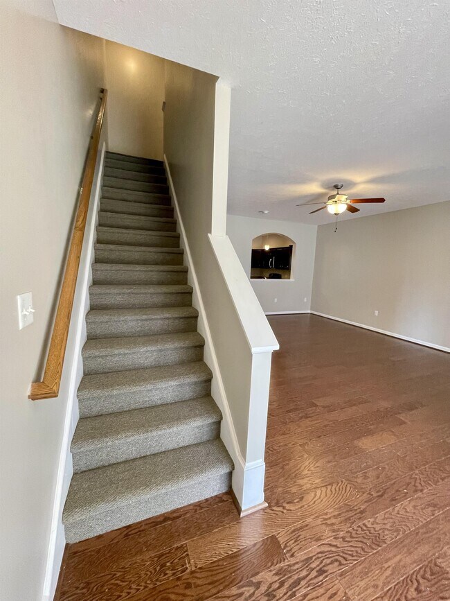 Building Photo - 211 Portico Street