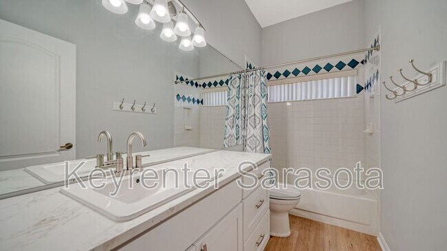 Building Photo - 4239 Balmoral Way
