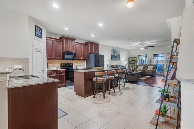 Building Photo - 3520 Orchard Dr