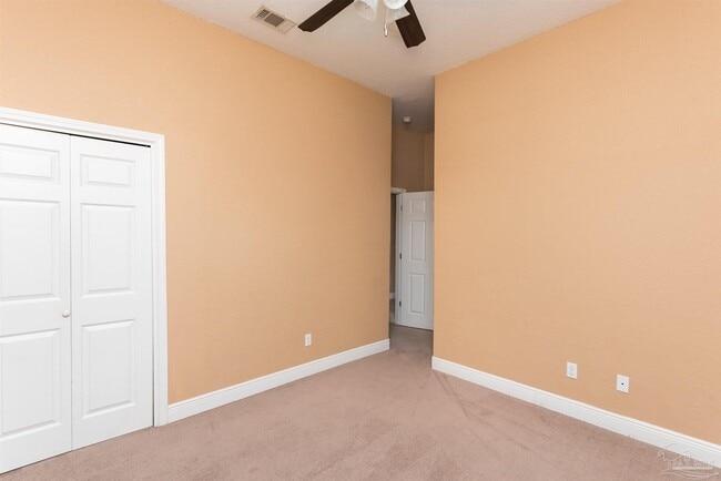 Building Photo - 7071 Lake Joanne Dr