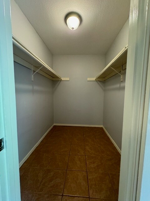 Building Photo - 239 Craddock Ave
