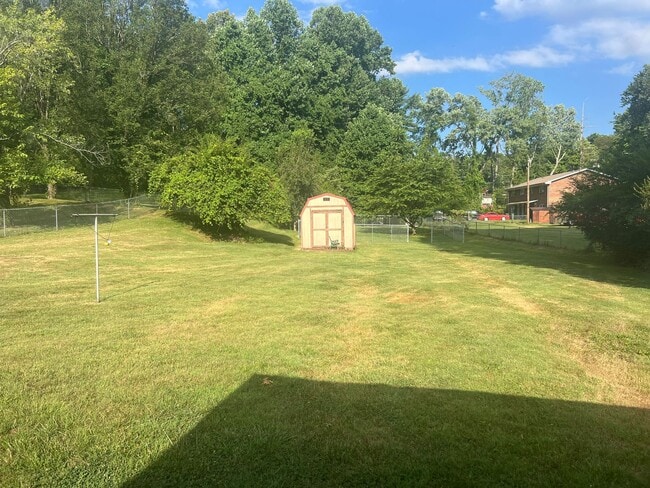 Building Photo - Beautiful one level home in JC!