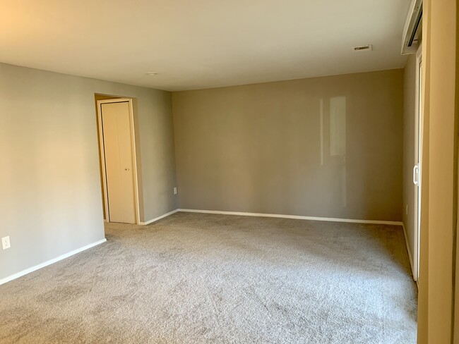 Basement Open Space - 7359 Hickory Log Cir