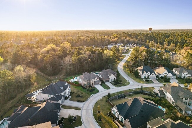 Building Photo - 141 Bronze Bow Dr