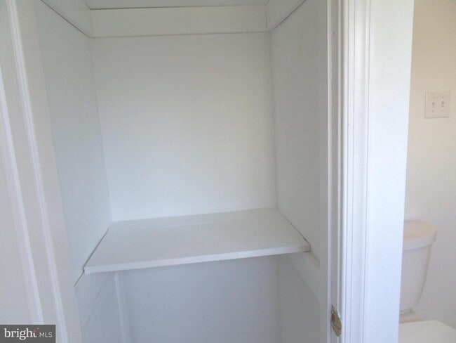 Building Photo - 160 Cotton St