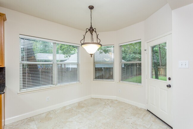 Building Photo - 44 Teak Mill Pl