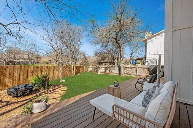 Building Photo - 3836 Arrow Dr