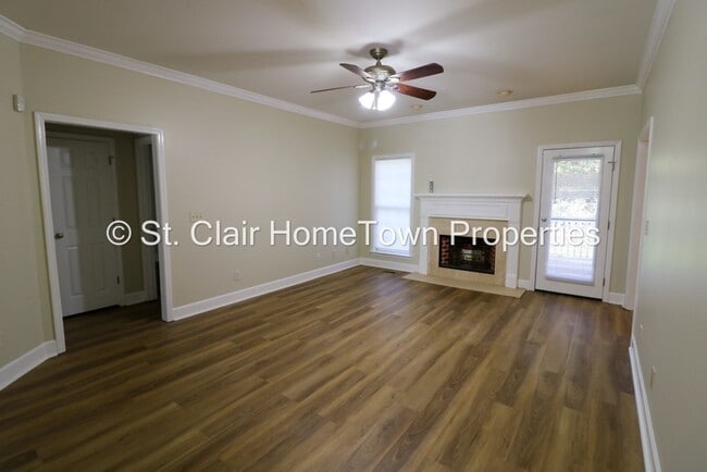 Building Photo - Great Family Home