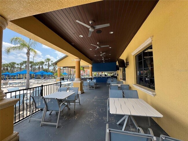 Building Photo - 8977 Coco Palm Rd