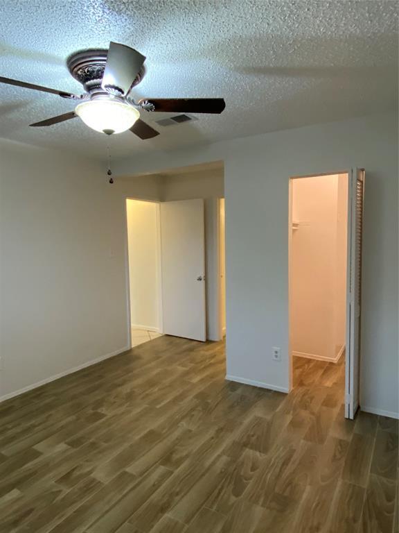 Building Photo - 9365 Pagewood Ln