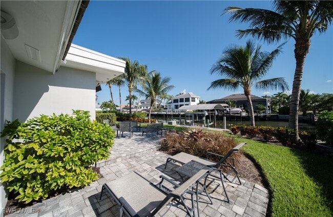 Building Photo - 911 Heron Ct