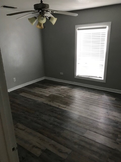 Building Photo - 46 Private Rd 51321