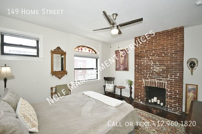 Building Photo - 149 Home St