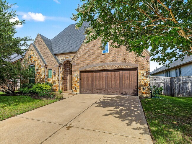 Building Photo - 27215 Symphony Creek Ln
