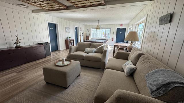 Building Photo - 333 Orange Ave