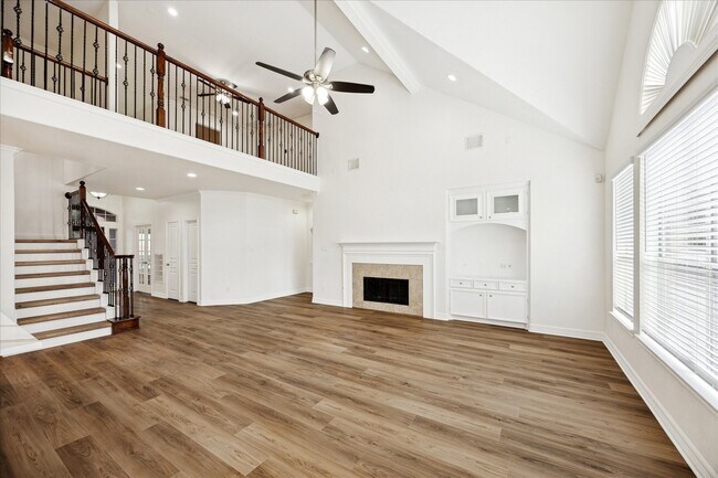 Building Photo - 12003 Ensenada Canyon Ln