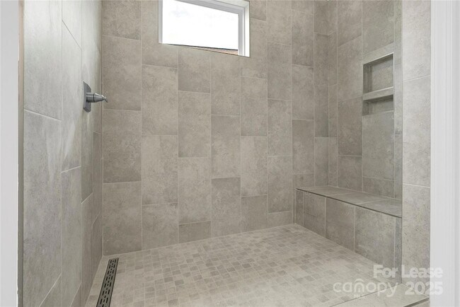 Building Photo - 4715 Anise Cir